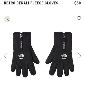 SKIMs X North Face RETRO DENALI FLEECE GLOVES
On hand, purchased in store